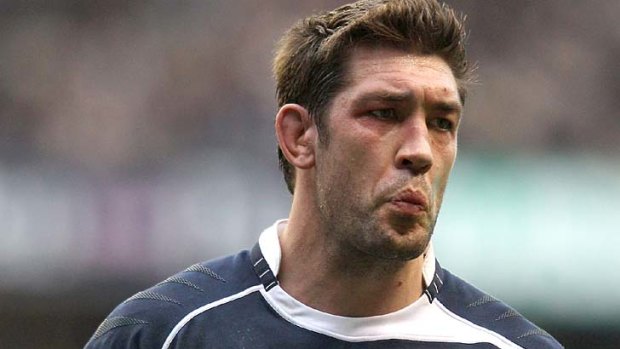 Australian-born Nathan Hines will line-up in the second-row for Scotland.