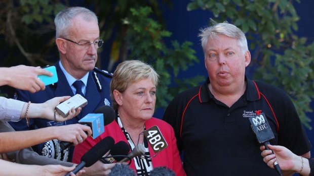 Then-Queensland Police Commisioner Bob Atkinson with Denise and Bruce Morcombe after DNA tests revealed their son's remains had been found.