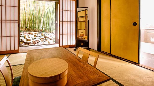 The Takenoma (bamboo) room.