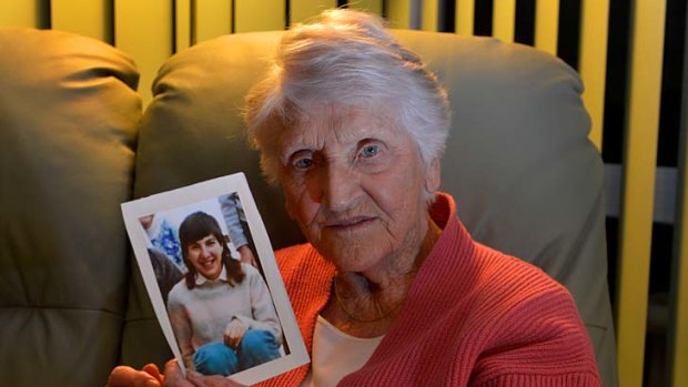 Eileen Piper with a picture of daughter Stephanie, who killed herself in 1994.