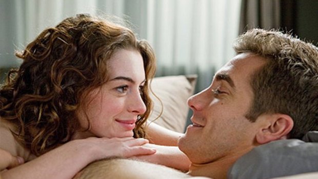 Anne Hathaway and Jake Gyllenhaal in Love and Other Drugs.