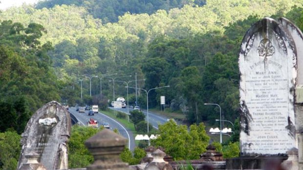 The Northern Link will take traffic underneath the Toowong Cemetery.
