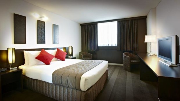 Stay at Mercure Sydney, Potts Point, while visiting the Aztecs exhibition.