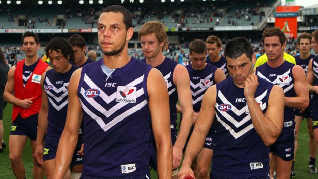 At a loss ... Fremantle outside the top eight after being defeated by Carlton at Patersons Stadium yesterday. Photo: Getty Images