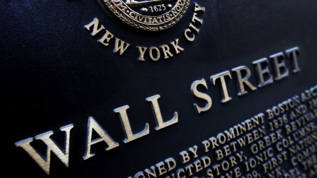 American shares posted strong gains for the week but investors took a breather on Friday ahead of the US earnings season. 