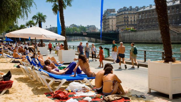 The Paris Plage stretches along the banks of the Seine.