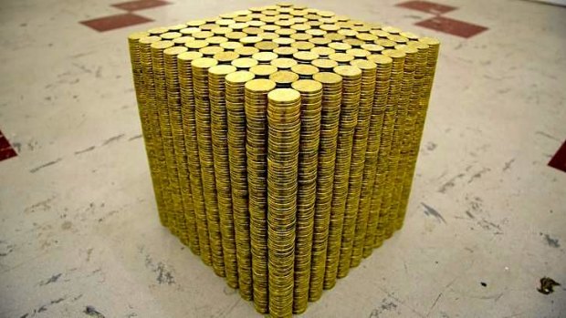 Andrew Liversidge's golden cube, made up of dollar coins from 2009.