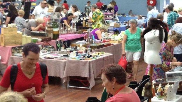  - Over 130 dealers and 1000s of antiques and collectables gather under one roof this weekend at Australia's biggest Antique &amp; Collectables fair, which is a must attend for discerning treasure hunters. Brisbane Table Tennis Hall, 86 Green Tce, Windsor. Oct 30. 10am-2pm. A$5. Child Free ( must be accompanied by adult)