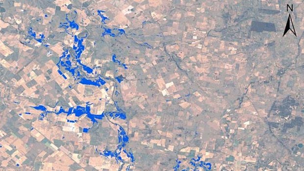 Satellite monitoring of floods showing Narromine at 18:29 AEDT on 6/12/2010.