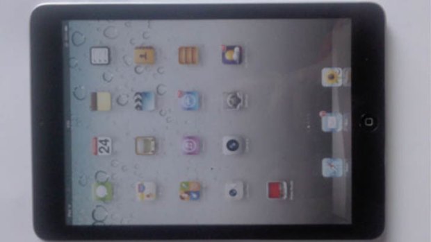 An alleged photo of the iPad mini that appeared on the Bolopad website.