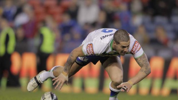 Joel Thompson scores the Raiders' second.