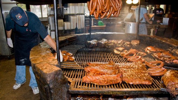 Texas barbecue, family style.