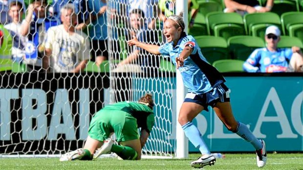 Simon coring from a penalty against Melbourne Victory in the final of W-League.