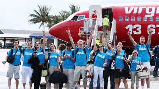 The 16 finalists arrive at Hamilton Island.