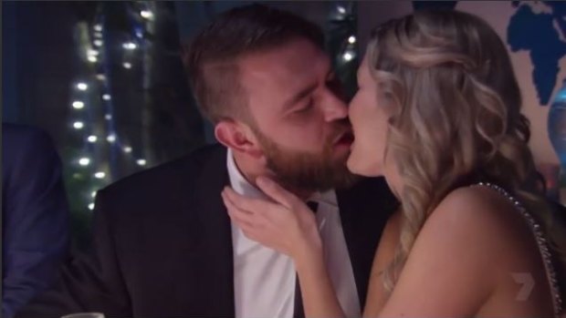 Bek and Kyle finally kiss on My Kitchen Rules.