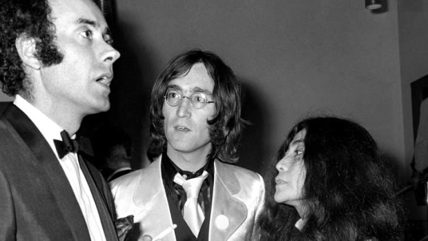 Talented &#8230; Victor Spinetti with John Lennon and Yoko Ono.
