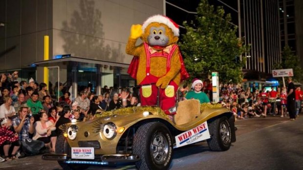 Thousands of people are expected to watch this year's Christmas pageant in the Perth CBD.