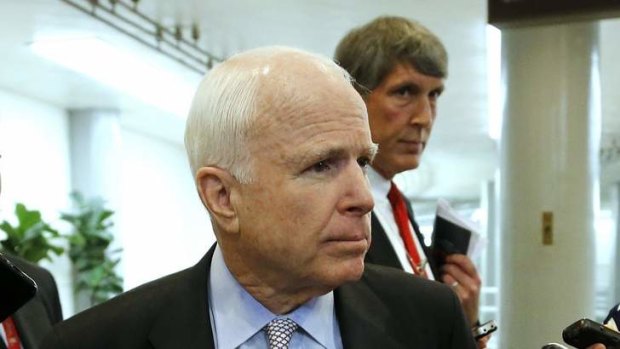 US Senator John McCain has called on National Security Agency director Keith Alexander to quit over the damage done by revelations that his agency may have tapped German Chancellor Angela Merkel’s mobile phone, German media says.