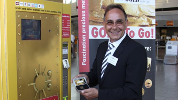 The first gold vending machine the world at Frankfurt Airport.