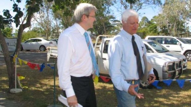 Prime Minister Kevin Rudd and Queensland MP Bob Katter in Townsville during the 2007 election campaign.