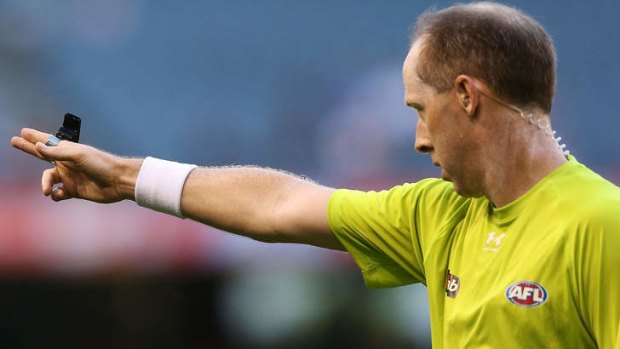Does the AFL need more umpires from outside Victoria?