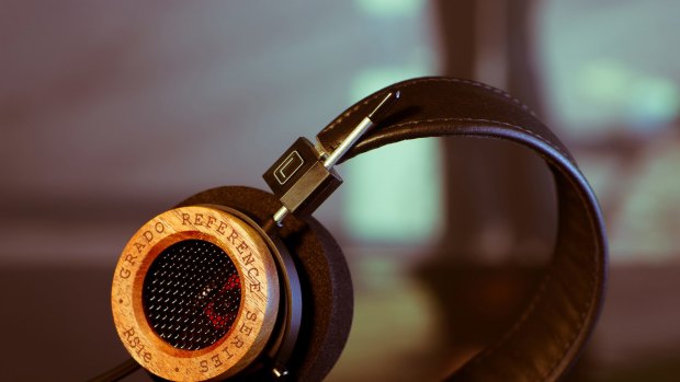 Grado's e Series headphones provide top quality sound and the earcups are finished in mahogany, which makes them look stunning.