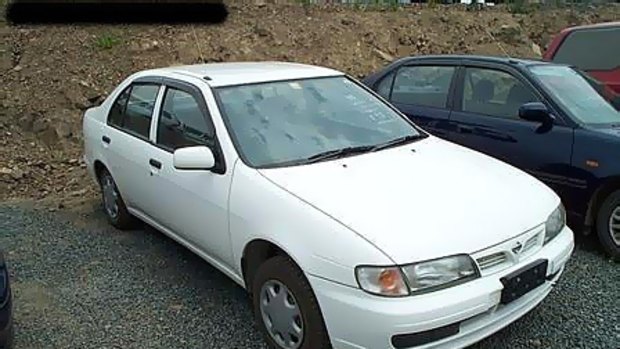 A 1992 Nissan sedan similar to the one mentioned by a caller in relation to Raechel Betts' murder.