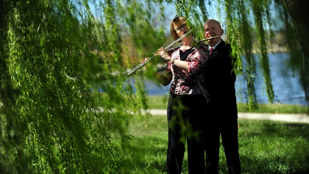 Virginia Taylor and Vernon Hill play by  Lake Burley Griffin in late 2011 to launch the Canberra Symphony Orchestra's 2012 season.