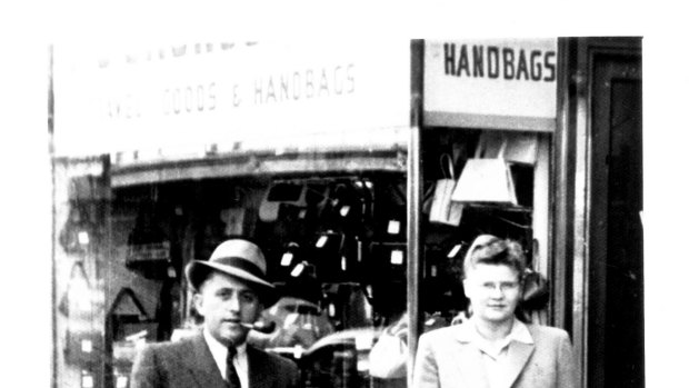 Jan and Dasa with their children Tom and Eva (the author's mother) in Melbourne, 1950.