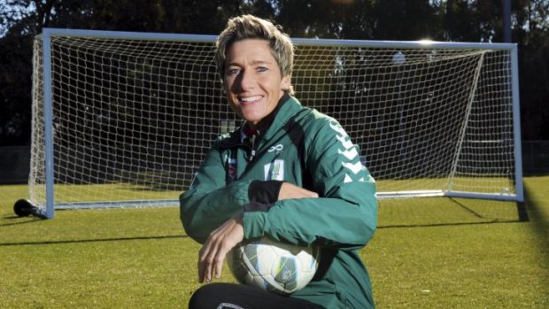 Elisabeth Migchelsen returns as Canberra United coach.