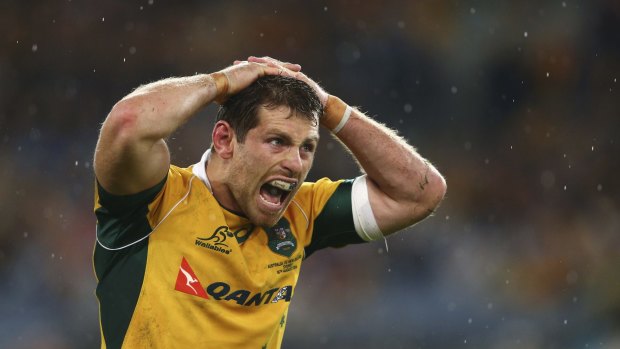 Bernard Foley takes on the play-making duties for the Wallabies.