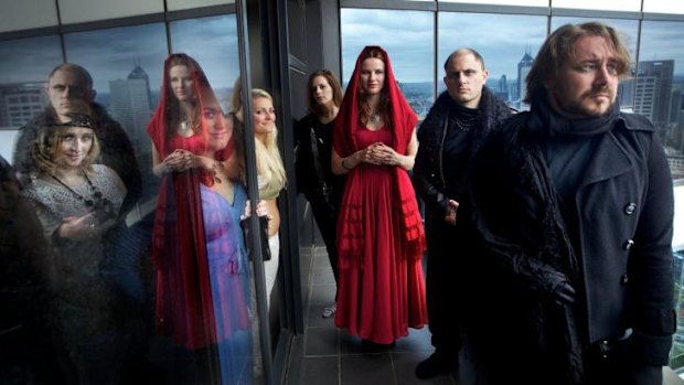 <i>GoT</i> party ... Fans (L-R) Bernadette Staron, Jessica Farrell, Lucie Ornatova, Theresa Winters, Claudia Bergsdorf, Francesco Orsenigo and Mathieu Perrault held an end of season party in 2013.