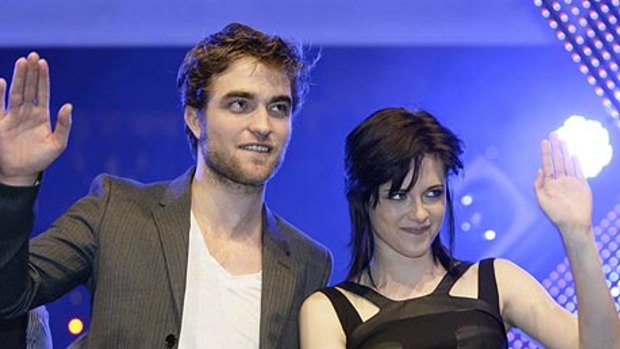 New horizons...Robert Pattinson, pictured with Twilight co-star Kristen Stewart, is said to be looking for a new project.