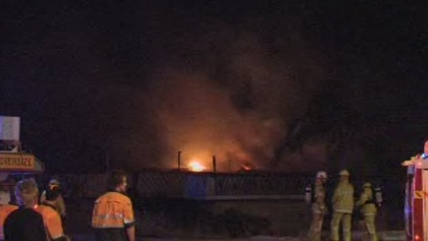 The Sandringham Hotel in Rivervale ablaze. <i>Photo: Channel Ten</i>
