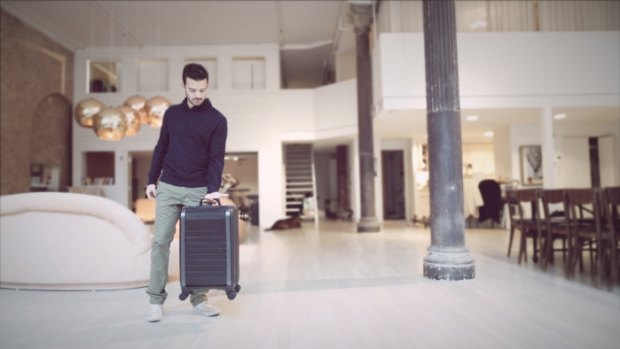 Sexy and lightweight: The Trunkster suitcase.