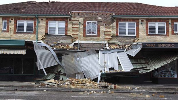 The Wairoa Avenue, Bondi address where a balcony, and part of a wall, collapsed.