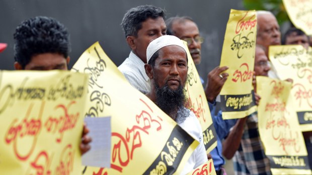 Protesters demand unbiased election coverage from Sri Lanka's state-run media.