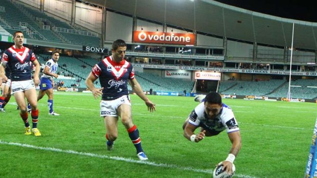 Super start ... Krisnan Inu scores on debut for the Bulldogs.