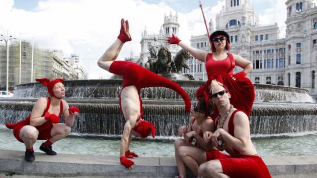 Circus Oz 'kangaroos' ham it up in Madrid earlier this year.