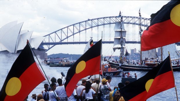 Waves: A large Aboriginal protest at Mrs Macquarie's Chair during the First Fleet re-enactment. 