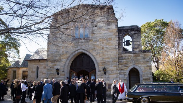 Laughs and tears at former television executive Sam Chisholm's funeral