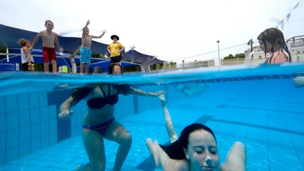 Fitzroy pool was nearly closed down in the late '90s. Locals fought hard to save the pool and their legacy is a popular pool with year-round operating hours.