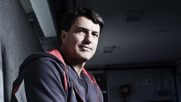 Paul Roos has also argued that the minimum draft age should be increased; his reasons were based around recruitment and the difficulty of selecting players at a young age.