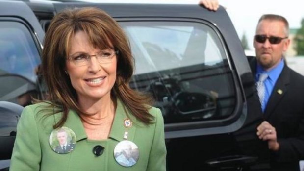 Secret Service Agent David Chaney with Sarah Palin.