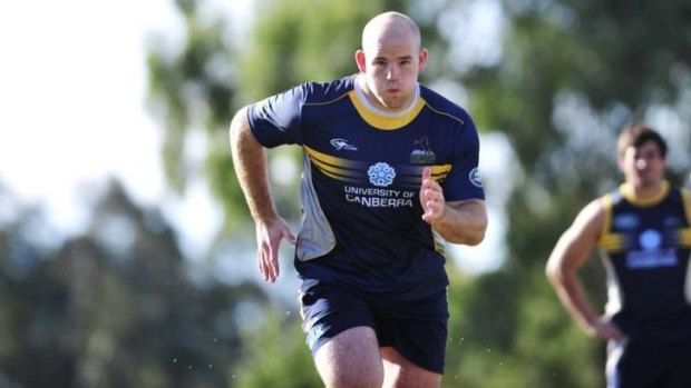 Brumbies hooker Stephen Moore should be the Wallabies' next captain, according to former Test coach John Connolly.