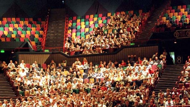 The 25-years-old Brisbane Entertainment Centre will need a major refurbishment or replacement in five years, says State Opposition.