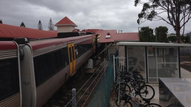 Emergency services have been called to Cleveland Train Station, where a Queensland Rail train has derailed.