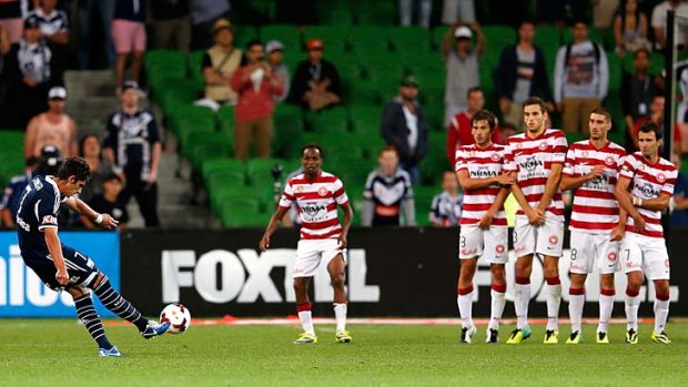 Gui Finkler of the Victory unleashes the free kick that resulted in an equaliser for his team.