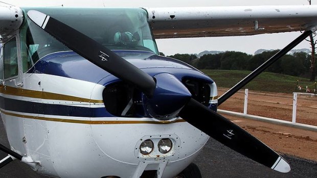 Deputy Premier Jeff Seeney has spent almost $160,000 on light airplane flights in the past nine months.