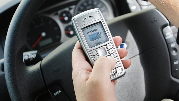 Hoons and texting drivers are big worries for Victorian motorists.